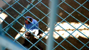 Brăţara electronică, o variantă pentru reducerea supraaglomerării din închisori. Ce alte măsuri a mai menţionat ministrul Justiţiei pentru a evita sancţiunile CEDO