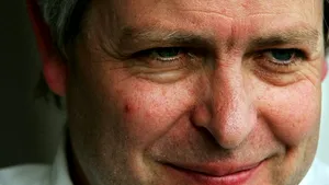 Jonathan Coe, Will Self şi Andrew Cowan vin la Festivalul Internaţional de Literatură Bucureşti