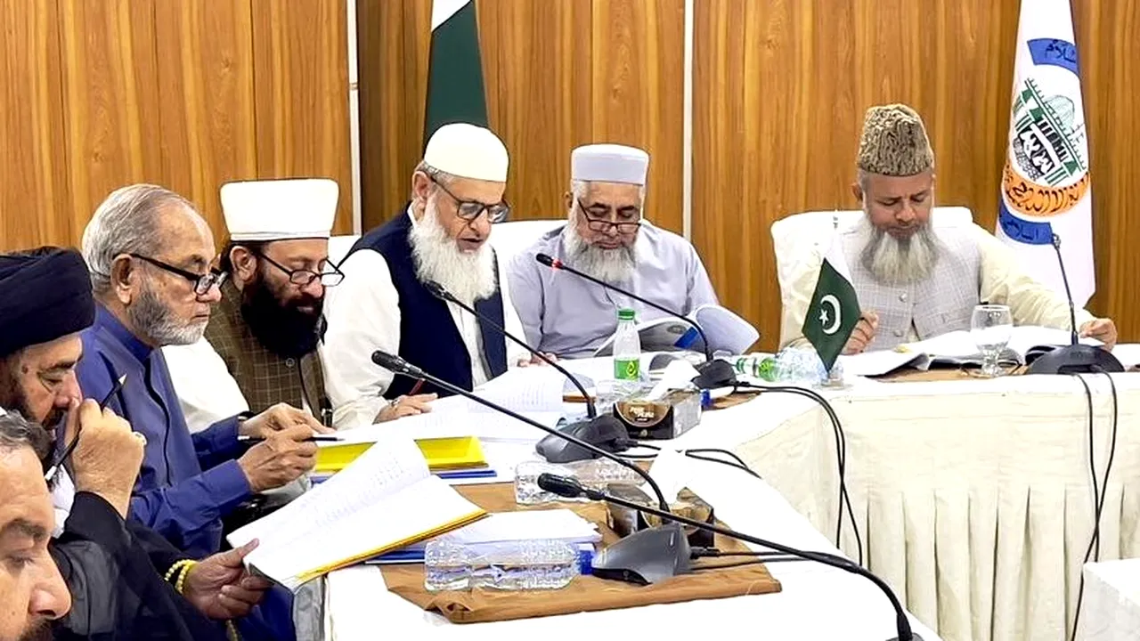 Conflict între religie și lege în Pakistan: interzicerea căsătoriilor cu minori, respinsă de liderii religioși