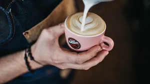 Se extinde portofoliul de cafea cu un nou produs italian. România, printre primele ţări care distribuie în exclusivitate brandul