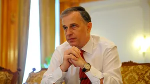INTERVIU - Geoană: Insist pentru colaborarea strategică cu PNL în perspectiva alegerilor din 2012 - VIDEO