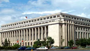 Firma care va proiecta lucrările de extindere şi consolidare a Palatului Victoria, anunţată duminică