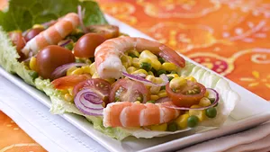 Reţete de Dragobete: Creveţii pasiunii şi Millefeuilles cu pere, ciocolată şi perle de dragoste