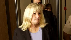 Debbie Rowe, fosta soţie a lui Michael, confirmă că va cere custodia copiilor