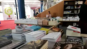 Credinţă şi putere, poezie şi poliţie printre recomandările zilei de sâmbătă la Gaudeamus