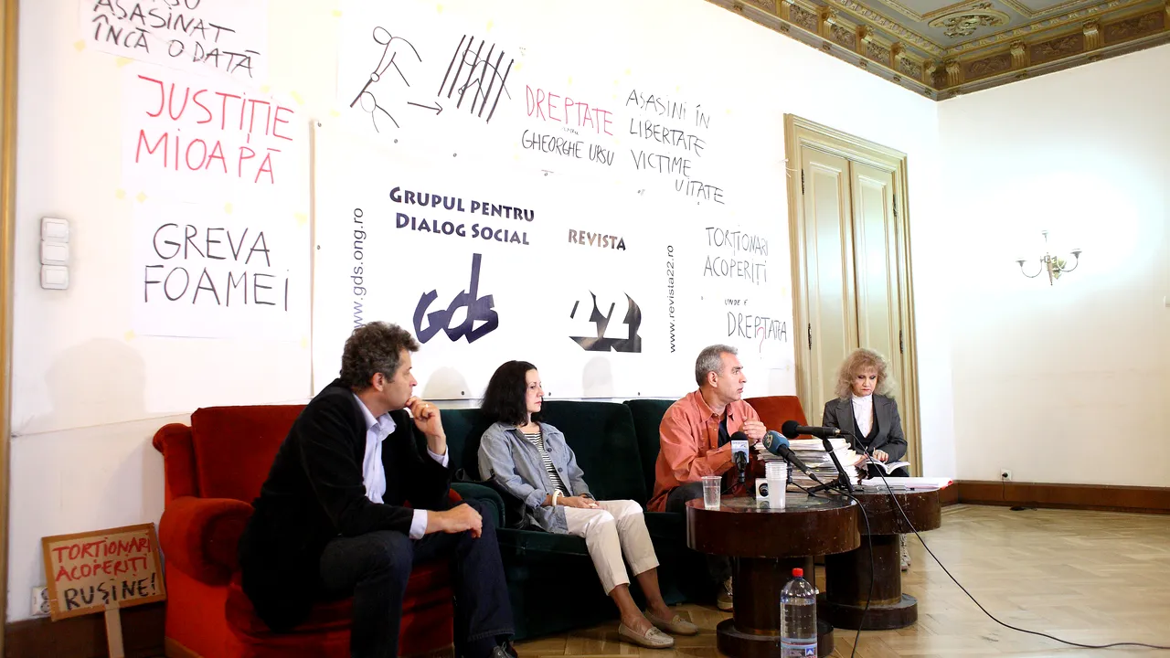 GDS se scindează? Laura Ştefan, expert anticorupţie, şi-a dat demisia, iar disidentul Radu Filipescu s-a suspendat, după ce i-a fost acordat premiul lui Augustin Lazăr