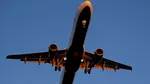 Un fost pilot al Air Canada ar fi pilotat aeronave timp de 16 ani fără să dețină licență