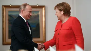 Kremlinul a anunţat ce au convenit Putin şi Merkel în legătură cu regiunea Donbas 