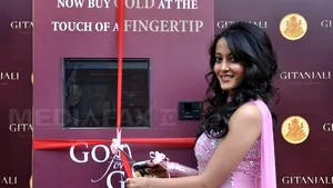 A apărut primul automat de bijuterii cu diamante şi de monede din aur