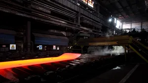 ArcelorMittal: Contractele cu Hidroelectrica sunt legale. Nu putem cumpăra energie de la supermarket