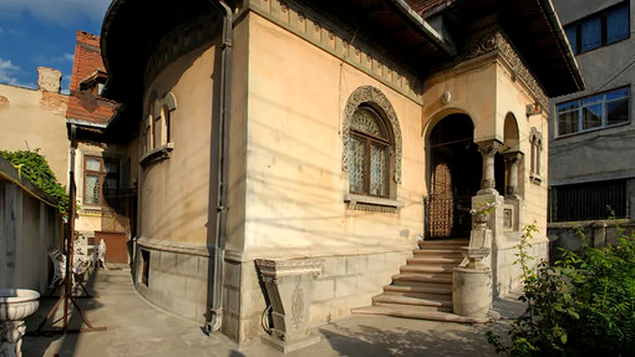 Agenţii imobiliari se reorientează spre casele de lux, singurele care nu se cumpără pe credit