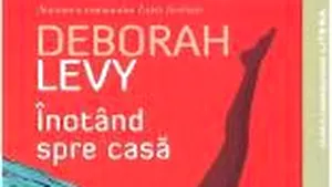 O carte pe zi: „Înotând spre casă” de Deborah Levy