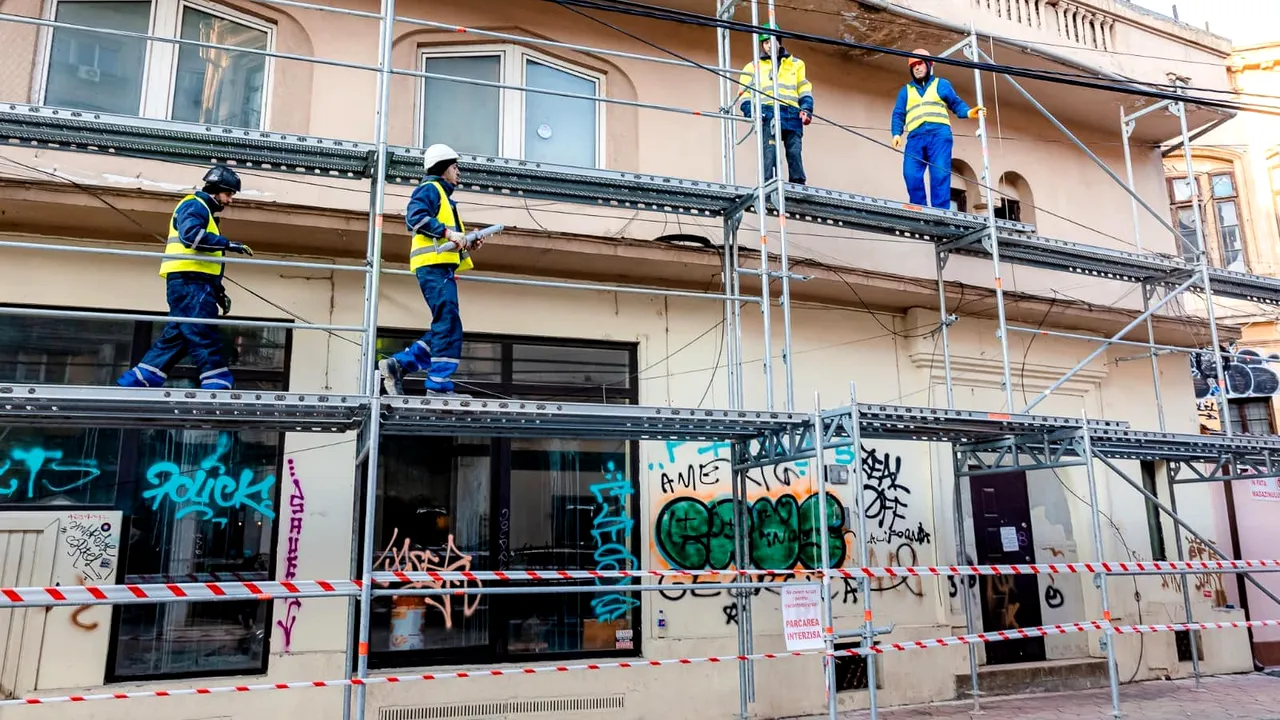Nicuşor Dan: 10 clădiri monument istoric, consolidate seismic şi renovate energetic prin fonduri PNRR 