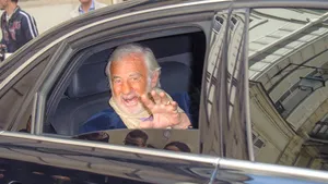 Actorul Jean-Paul Belmondo, implicat într-un accident de automobil