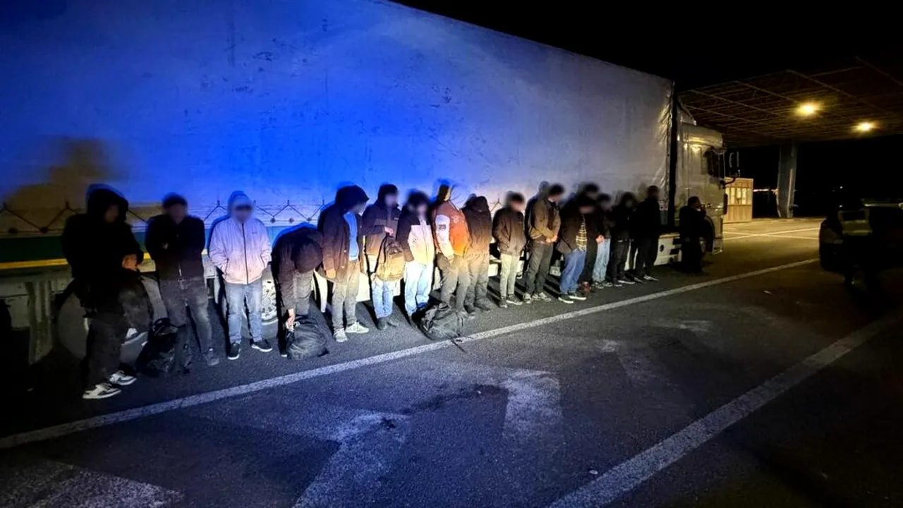 16 migranți din Irak și Siria, descoperiți într-un camion de marfă la Nădlac