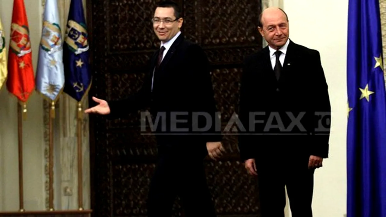 Băsescu, Ponta, Antonescu, Stroe, Dragnea - discuţie relaxată după jurământul lui Cazanciuc: 