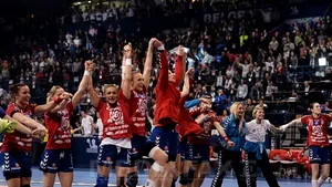 Serbia, prima finalistă a Campionatului Mondial de handbal feminin