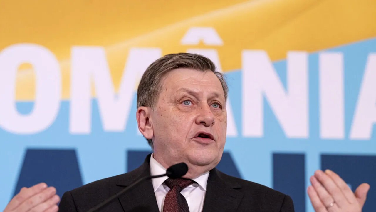 Antonescu: Adversarul meu în această campanie este izolaționismul cu reprezentanții săi
