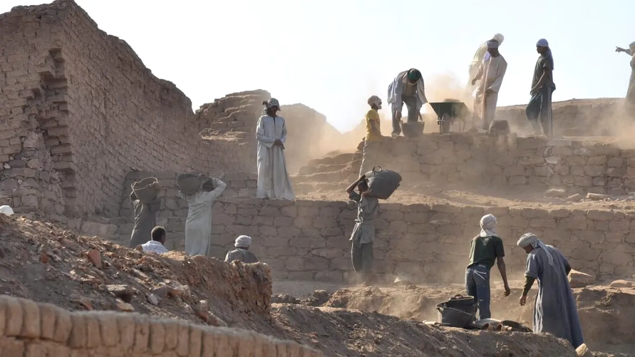 Arheologii au descoperit o amuletă ebraică veche de 1300 de ani la Ierusalim