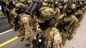 Parada militară de 1 Decembrie. Programul evenimentelor din capitală / Liderii politici au început să ajungă la Arcul de Triumf