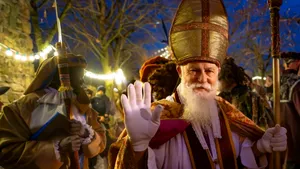 Sfântul Nicolae și Legenda lui Moş Nicolae. Ce nume se sărbătoresc azi