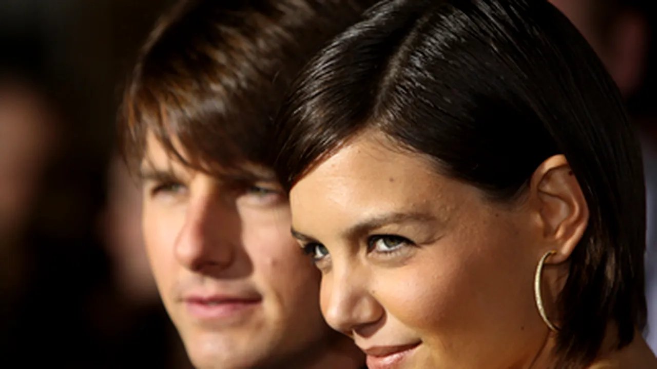 Tom Cruise vrea să joace într-un film erotic alături de Katie Holmes