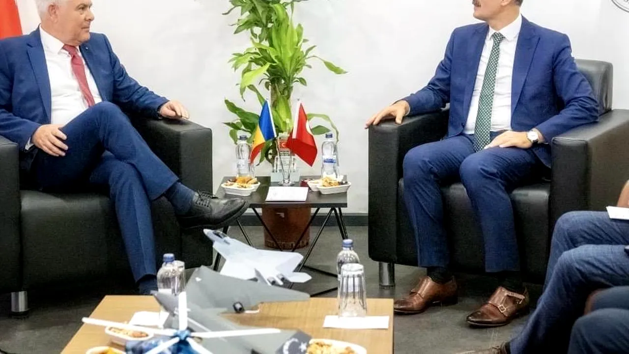 Tîlvăr a reiterat importanţa securităţii la Marea Neagră în discuţiile cu omologul său turc
