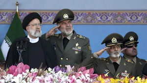 Administraţia SUA îndeamnă Iranul să reducă tensiunile şi să limiteze activităţile nucleare 