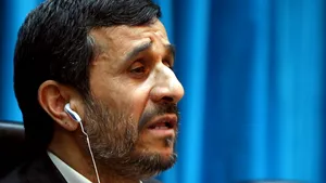 Ahmadinejad la Kabul: NATO nu poate aduce pacea în Afganistan