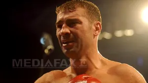 Lucian Bute s-a implicat într-o licitaţie caritabilă pentru fetiţa fostului fotbalist Iosif Rotariu