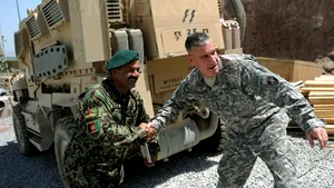 Wikipedia se distanţează de WikiLeaks, care i-ar fi pus în pericol pe afgani