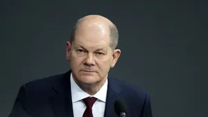 Cancelarul german Olaf Scholz consideră majorarea salariului minim o chestiune de respect. Câte persoane vor beneficia de pe urma acestei măsuri