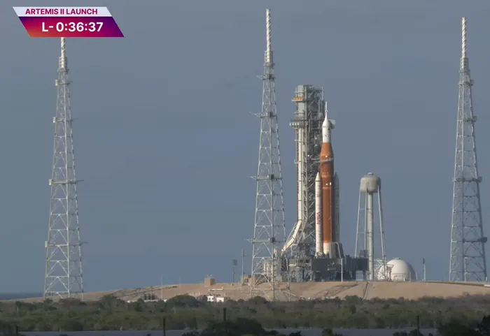 LIVE UPDATE Zborul rachetei Artemis II pe Lună: NASA semnalează probleme cu puțin timp înainte de decolare