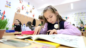 Şcoală afectată de incendiu în 2018, reabilitată cu 500.000 de lei. Doar 12 elevi vor învăţa în aceasta în noul an şcolar