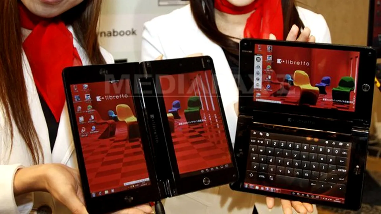 Toshiba a lansat un mini-notebook cu două ecrane, care poate imita o carte deschisă