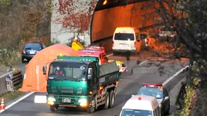 Tunelul rutier Sasago din Japonia, unde nouă persoane au murit pe 2 decembrie, prezintă 670 de defecţiuni