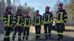 Pompierii români continuă lupta cu incendiile din Serbia: Intervenții pe timpul nopții și linie de furtun de 1.000 de metri