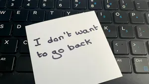 Cum să te adaptezi mai uşor la întoarcerea la birou