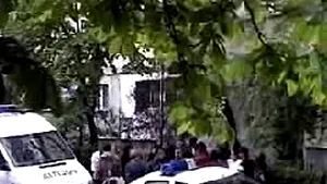 Jandarmul din Buzău şi-a ucis soţia, după moartea copilului bolnav, apoi s-a sinucis