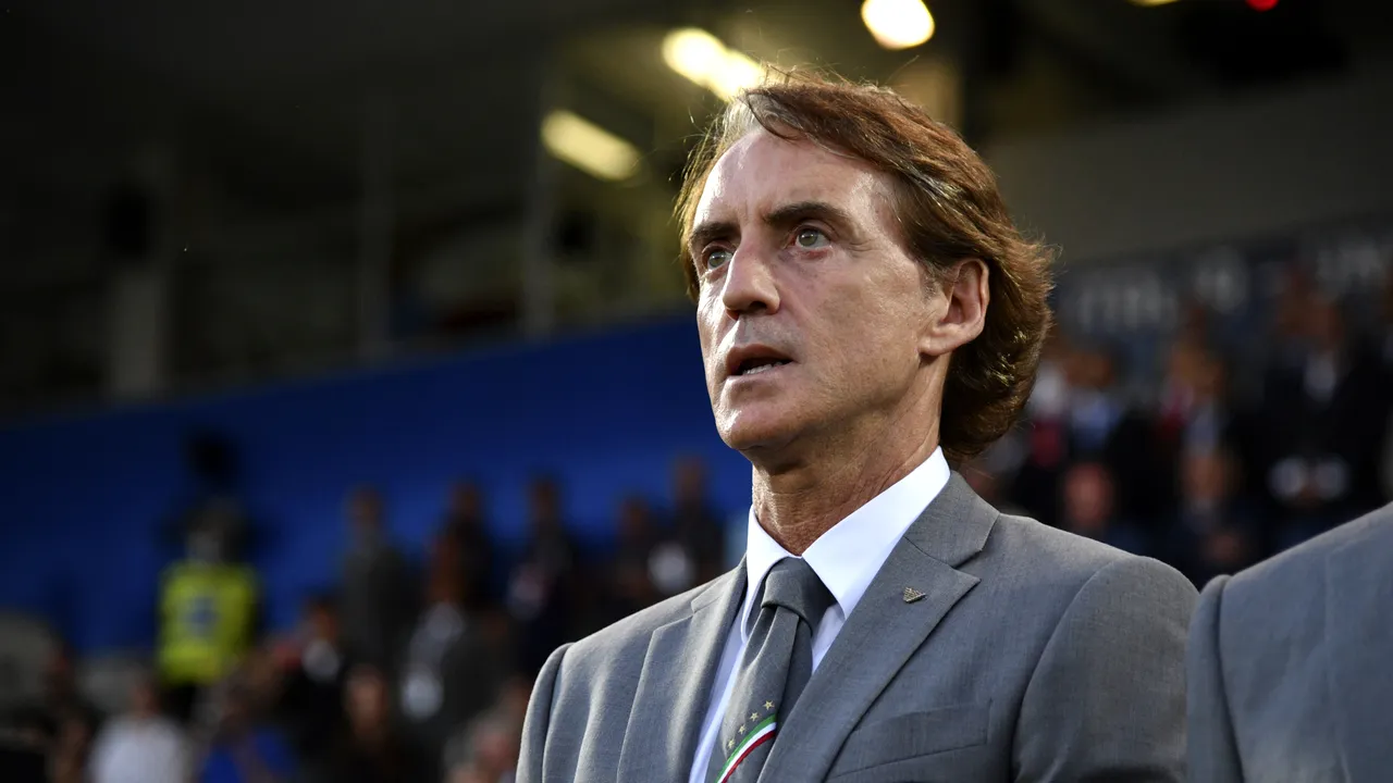Mancini demisionează din funcţia de selecţioner al Italiei