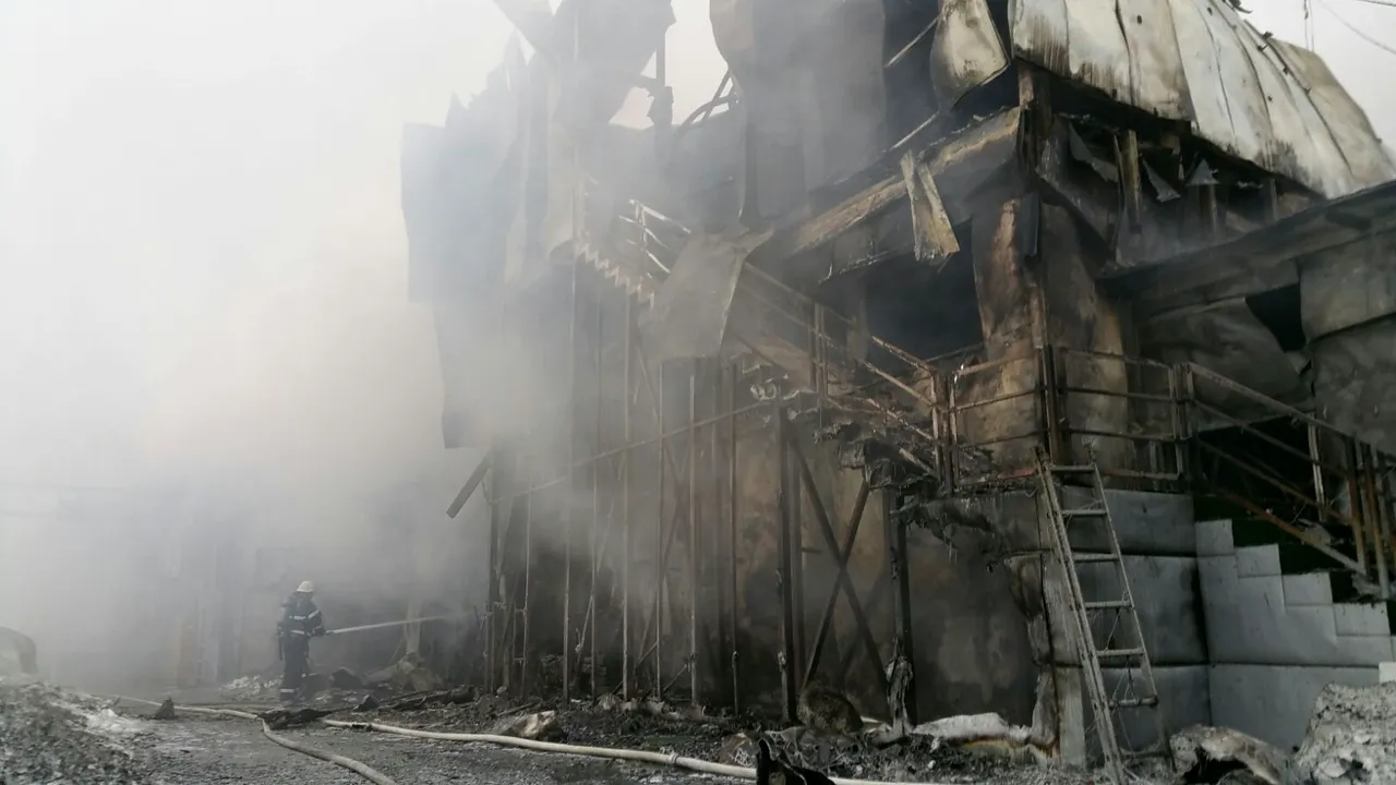 Dosar de distrugere din culpă după incendiul din Bamboo. Surse: În club erau sute de persoane când a izbucnit focul