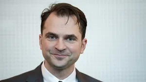 Sebastian Burduja: Securitatea energetică nu e negociabilă. Hidrocentralele trebuie terminate