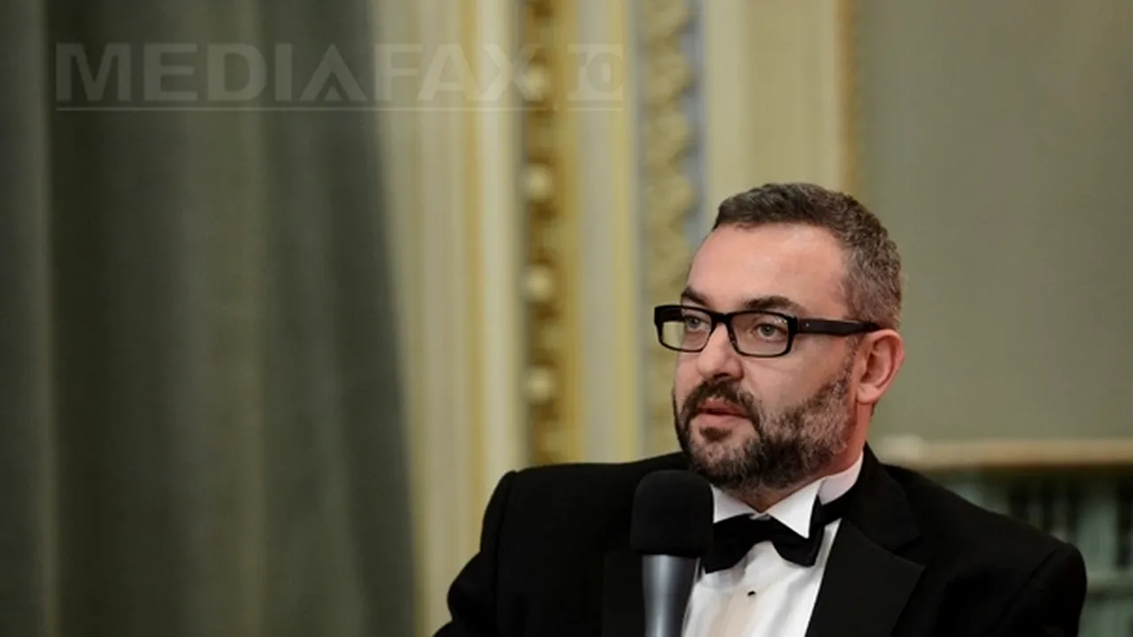 Directorul Operei Române, Răzvan Ioan Dincă, şi un alt angajat al instituţiei au fost reţinuţi