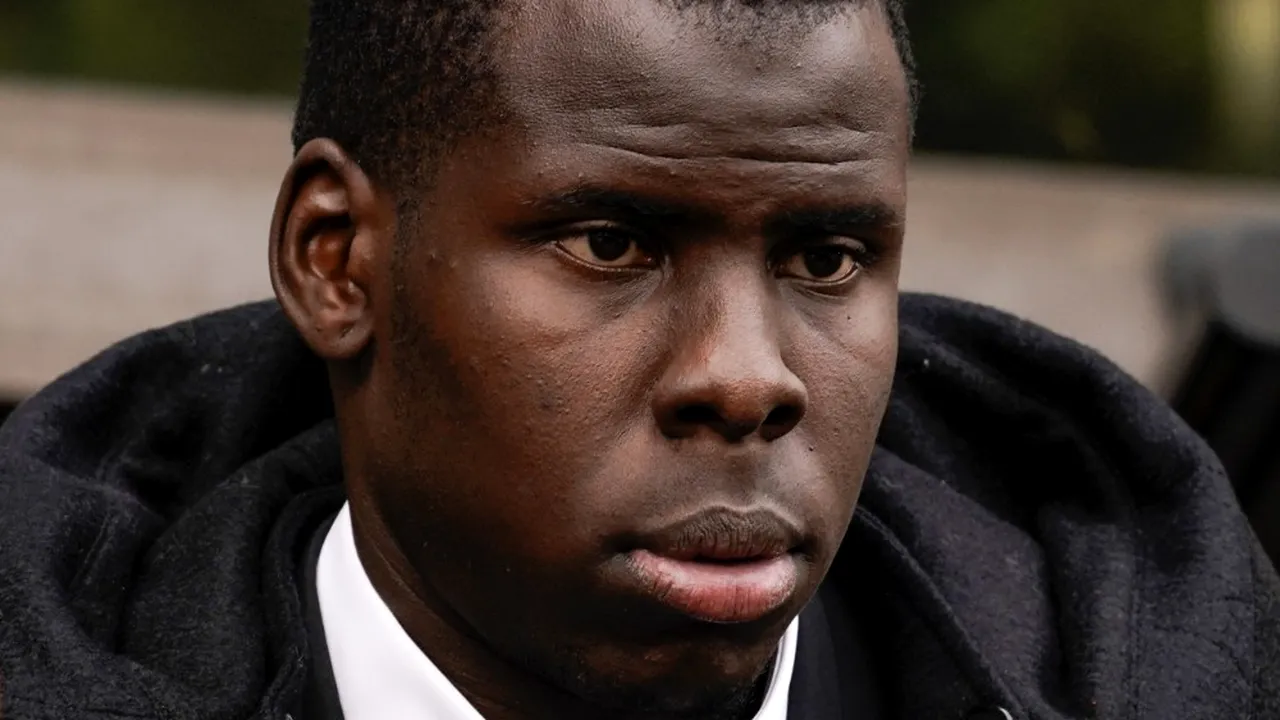 Pedeapsa primită de fotbalistul Kurt Zouma după ce a fost filmat lovind o pisică