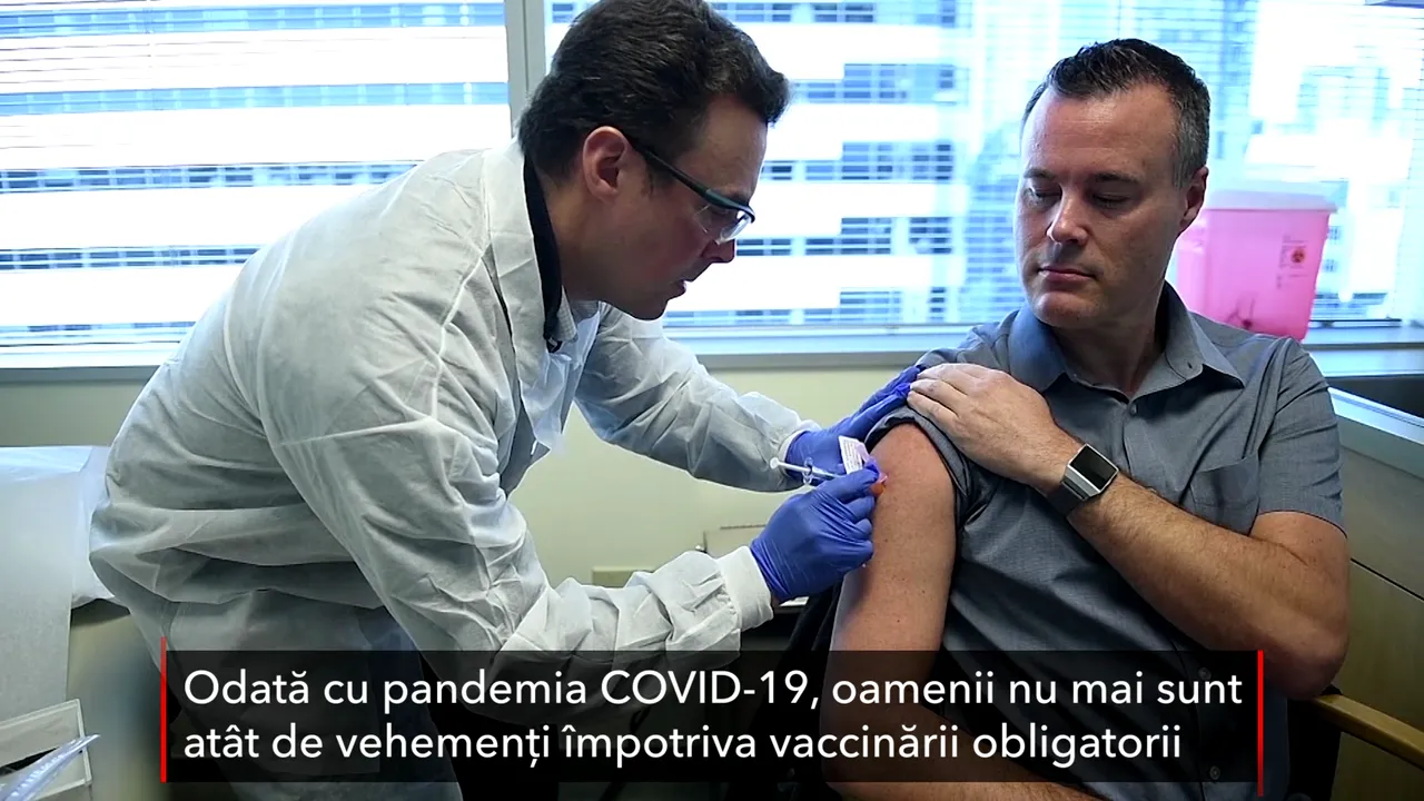 Faţă în faţă cu epidemia, tot mai mulţi români sunt de acord cu vaccinarea obligatorie. „Trebuie să fii inconştient să nu accepţi”
