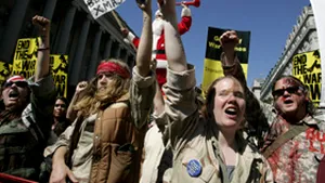 Manifestaţie în faţa Casei Albe, împotriva războiului din Irak