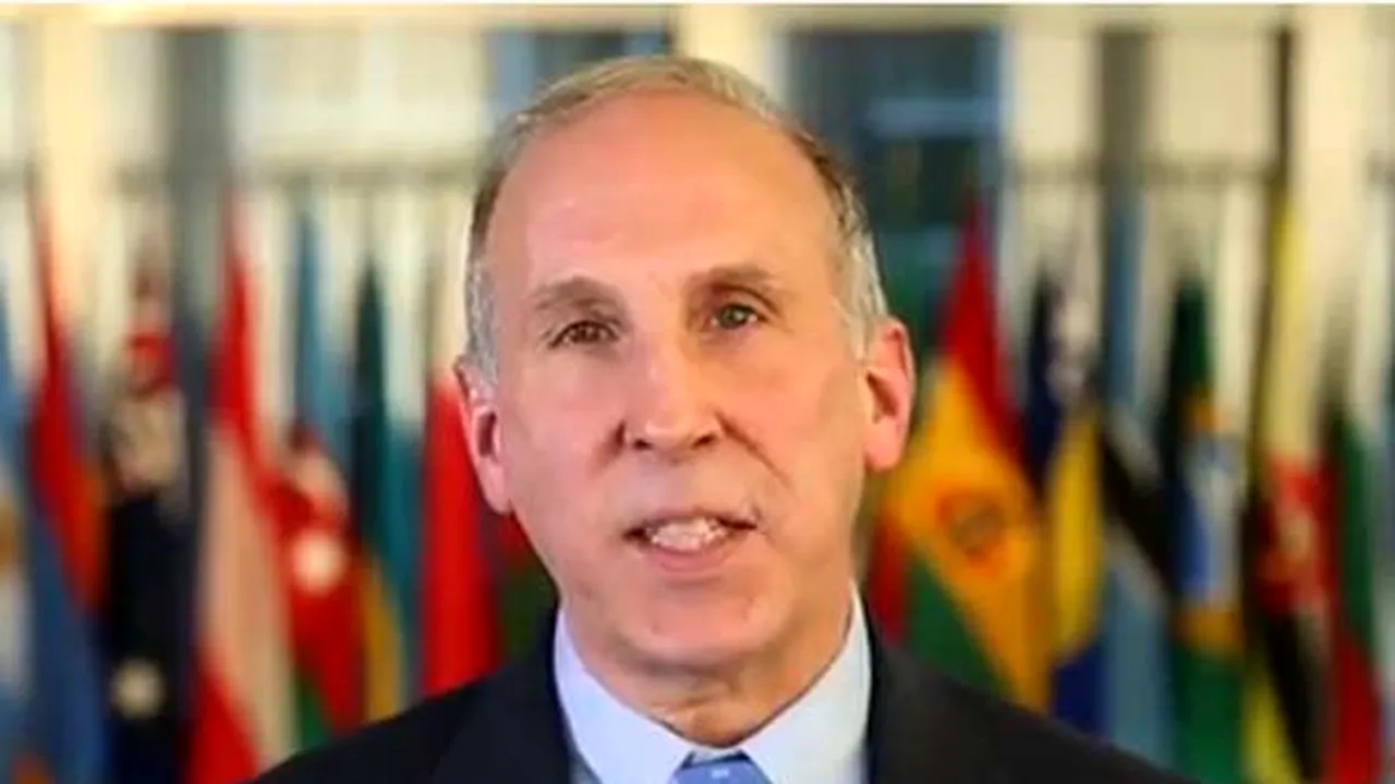 DECLARAŢIA ZILEI Ambasadorul SUA la Chişinău: Unirea Republicii Moldova cu România nu este o alegere practică şi nu este o alegere care va face lucrurile mai bune - VIDEO