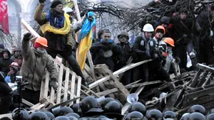Washington avertizează Ucraina faţă de trimiterea armatei împotriva civililor