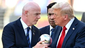 Trump consideră că FIFA ar face o „greșeală teribilă” dacă l-ar înlocui pe Gianni Infantino din funcția de președinte