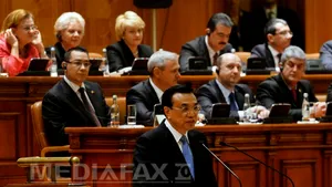 Premierul chinez: Vaporul cooperării chino-române taie valurile şi merge înainte